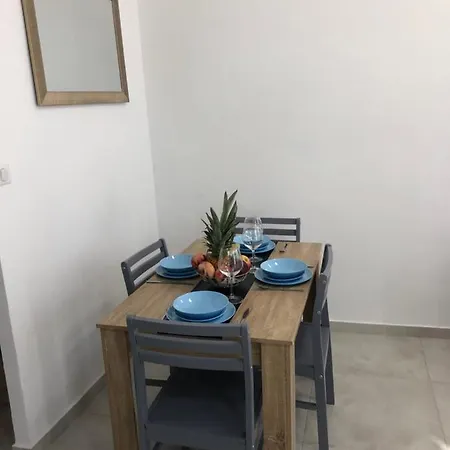 Apartment Perle Rare , 2 Pieces Traversant Au Coeur De Golfe-juan