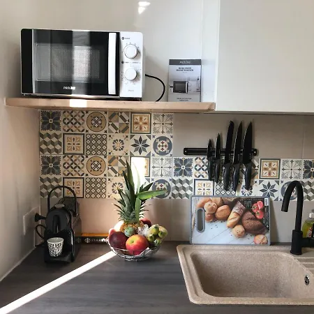 Apartment Perle Rare , 2 Pieces Traversant Au Coeur De Golfe-juan Vallauris