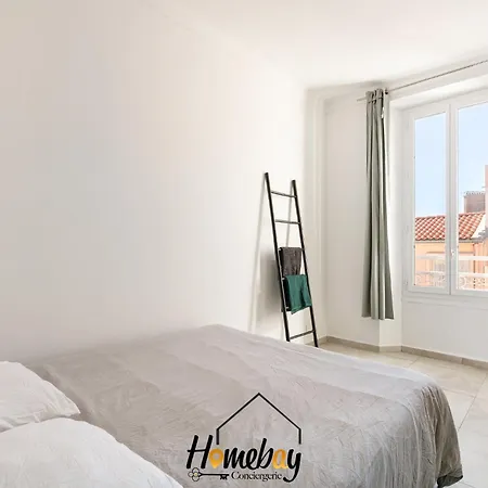 Apartment Perle Rare , 2 Pieces Traversant Au Coeur De Golfe-juan *